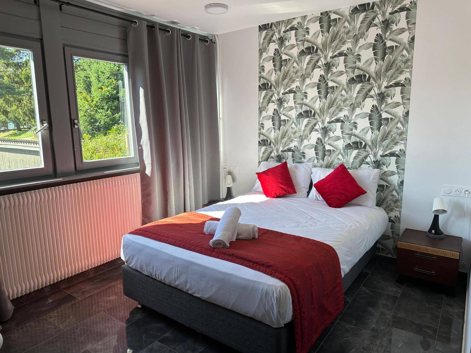 Hotel Parc Les Cigognes アルベ エクステリア 写真