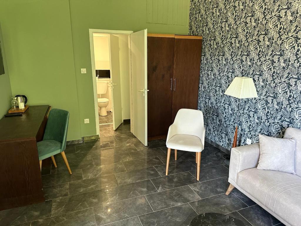 Hotel Parc Les Cigognes アルベ エクステリア 写真