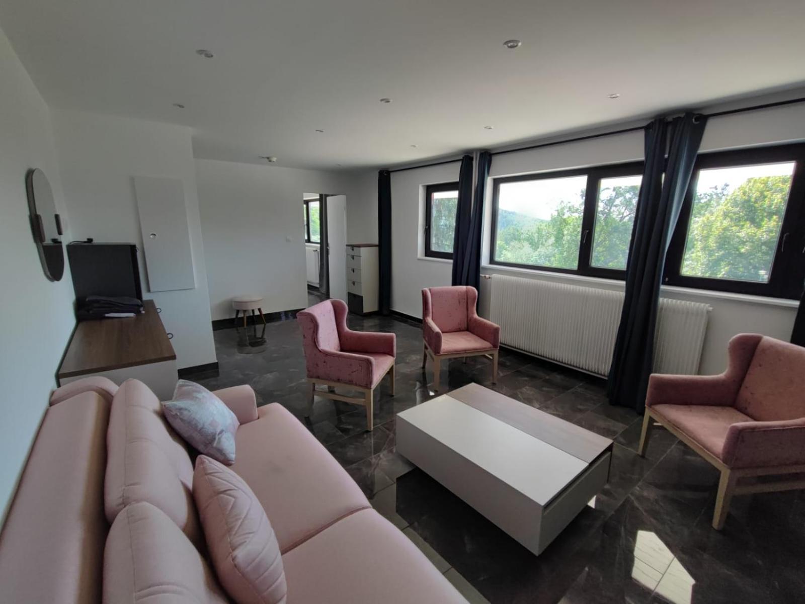 Hotel Parc Les Cigognes アルベ エクステリア 写真
